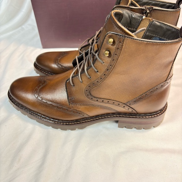 Johnston & Murphy Garon Wingtip Boot | Men’s 8M |Tan Embossed Full Grain Leather - Picture 3 of 10